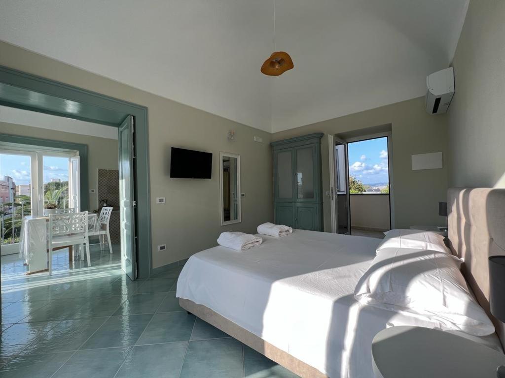 Palazzo Palumbo Hotel Procida Exterior photo