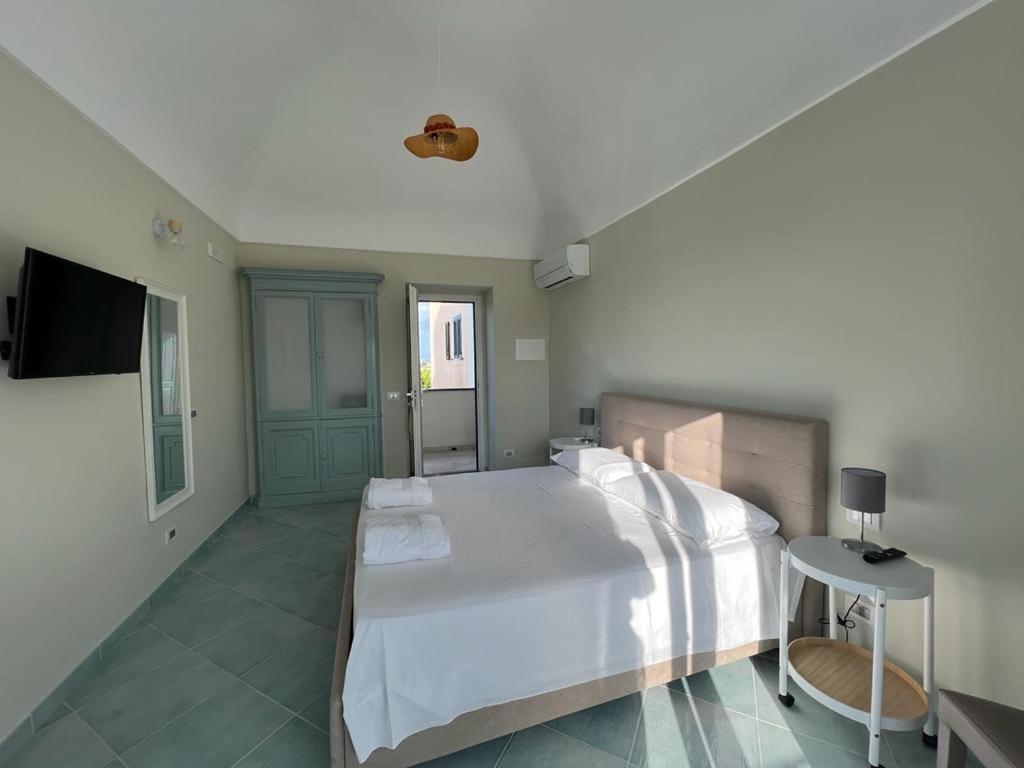 Palazzo Palumbo Hotel Procida Exterior photo