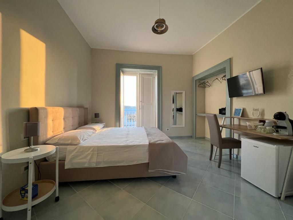 Palazzo Palumbo Hotel Procida Exterior photo
