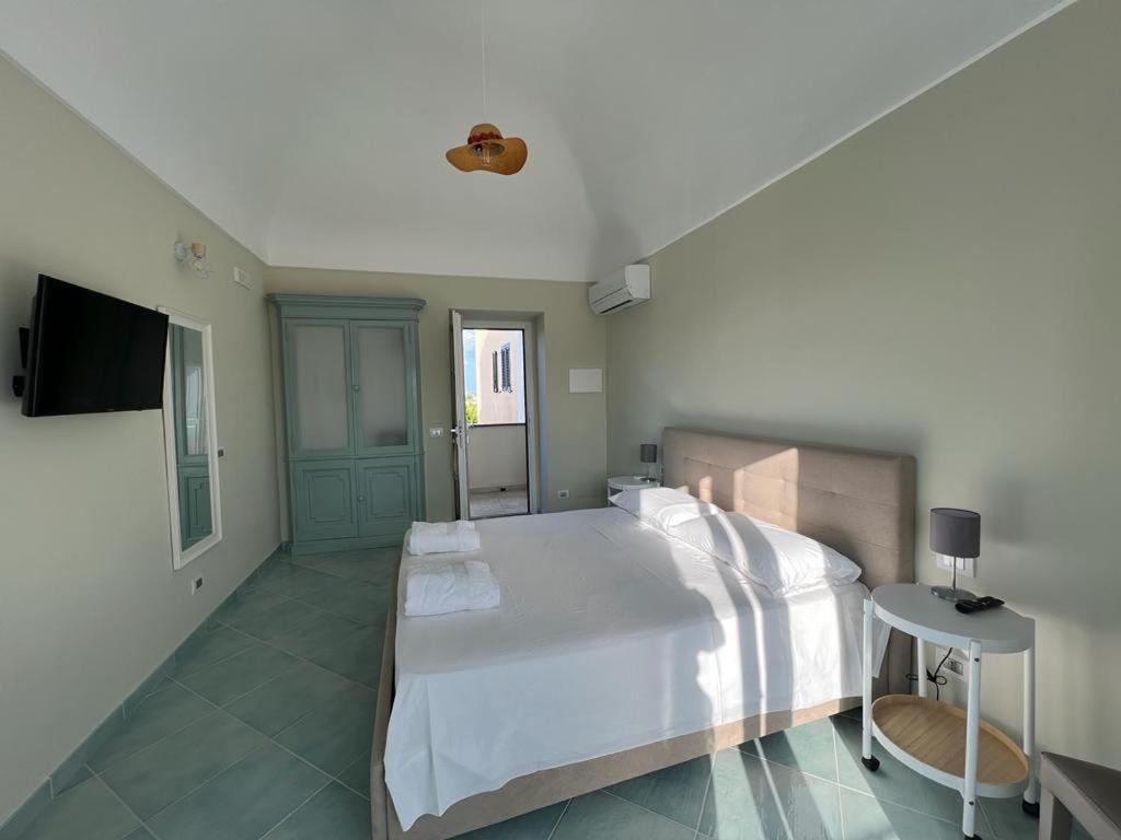 Palazzo Palumbo Hotel Procida Exterior photo