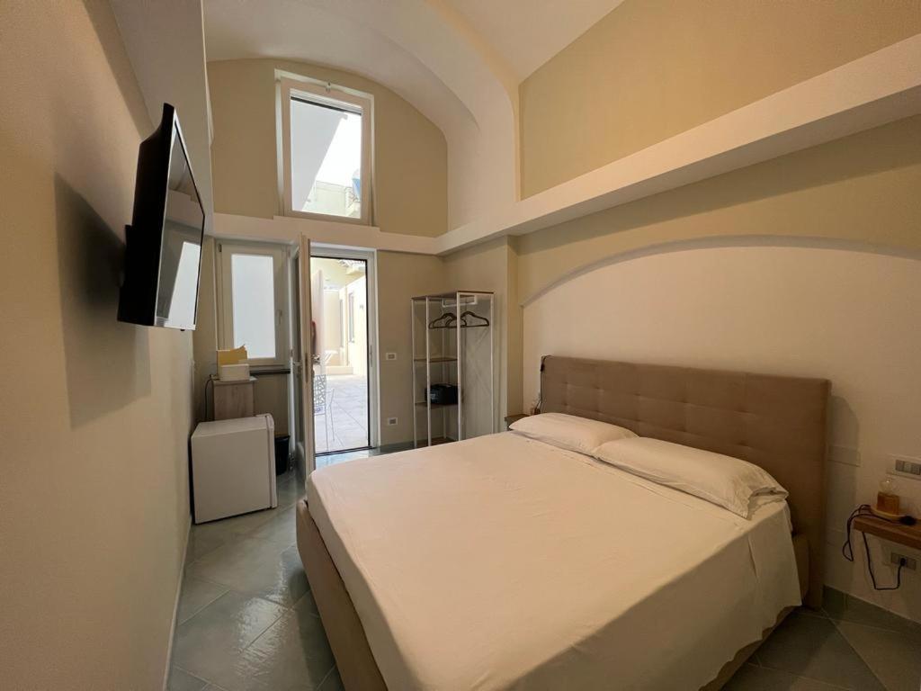 Palazzo Palumbo Hotel Procida Exterior photo