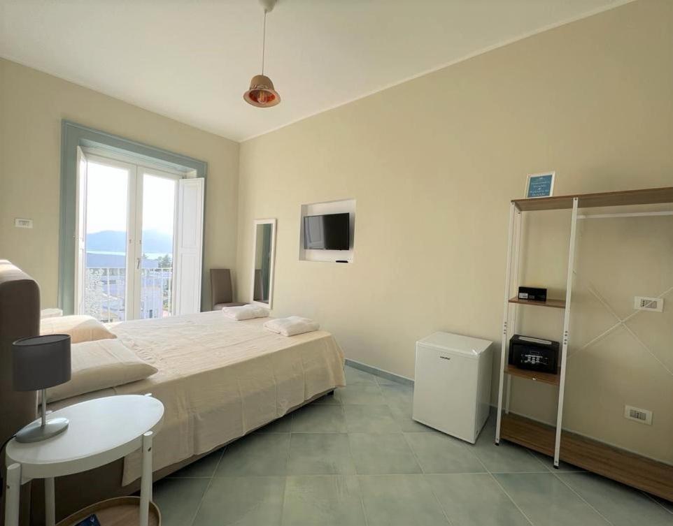 Palazzo Palumbo Hotel Procida Exterior photo