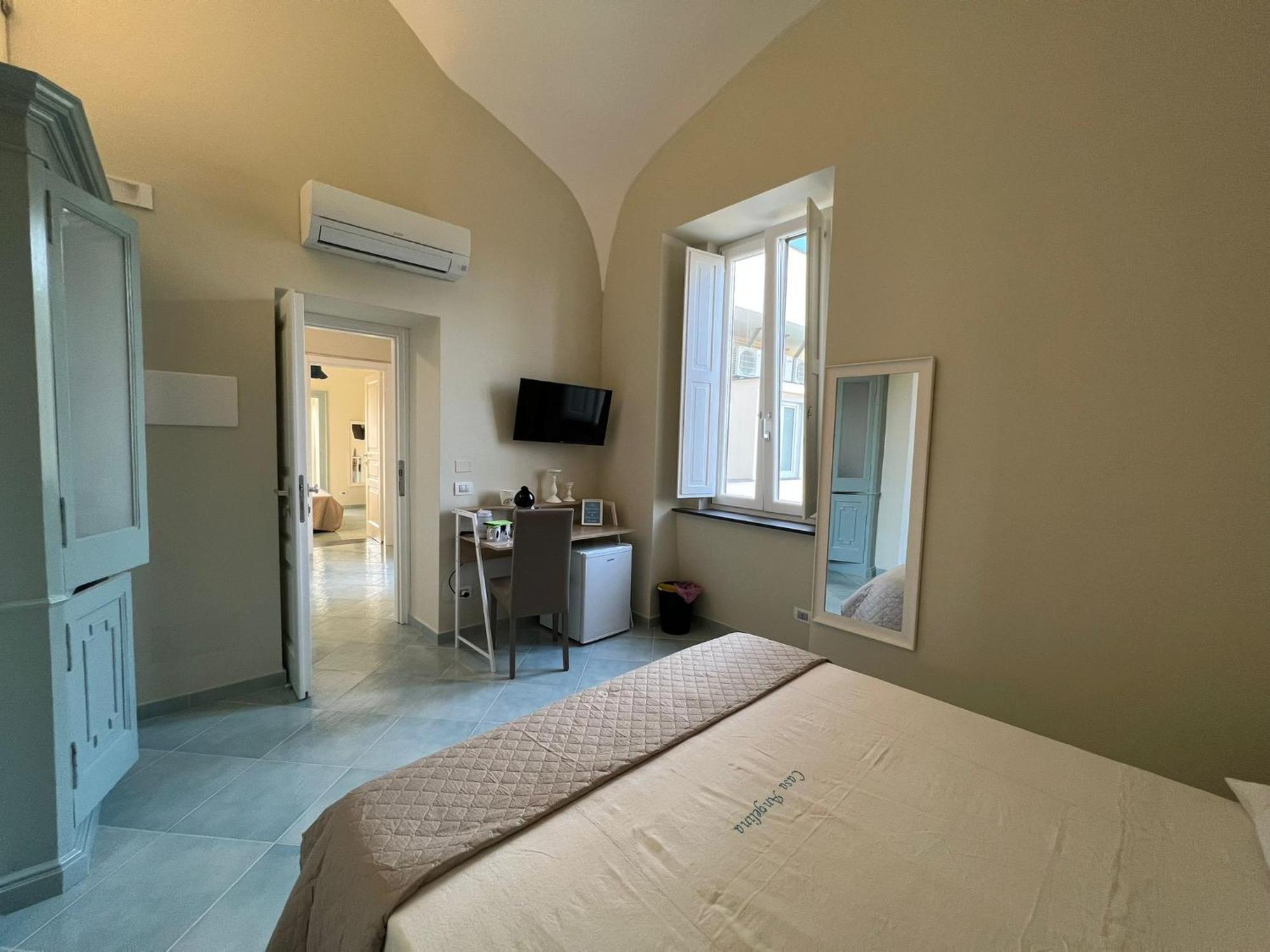 Palazzo Palumbo Hotel Procida Exterior photo